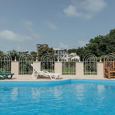 Guest House Sofia 코불레티 외부 사진