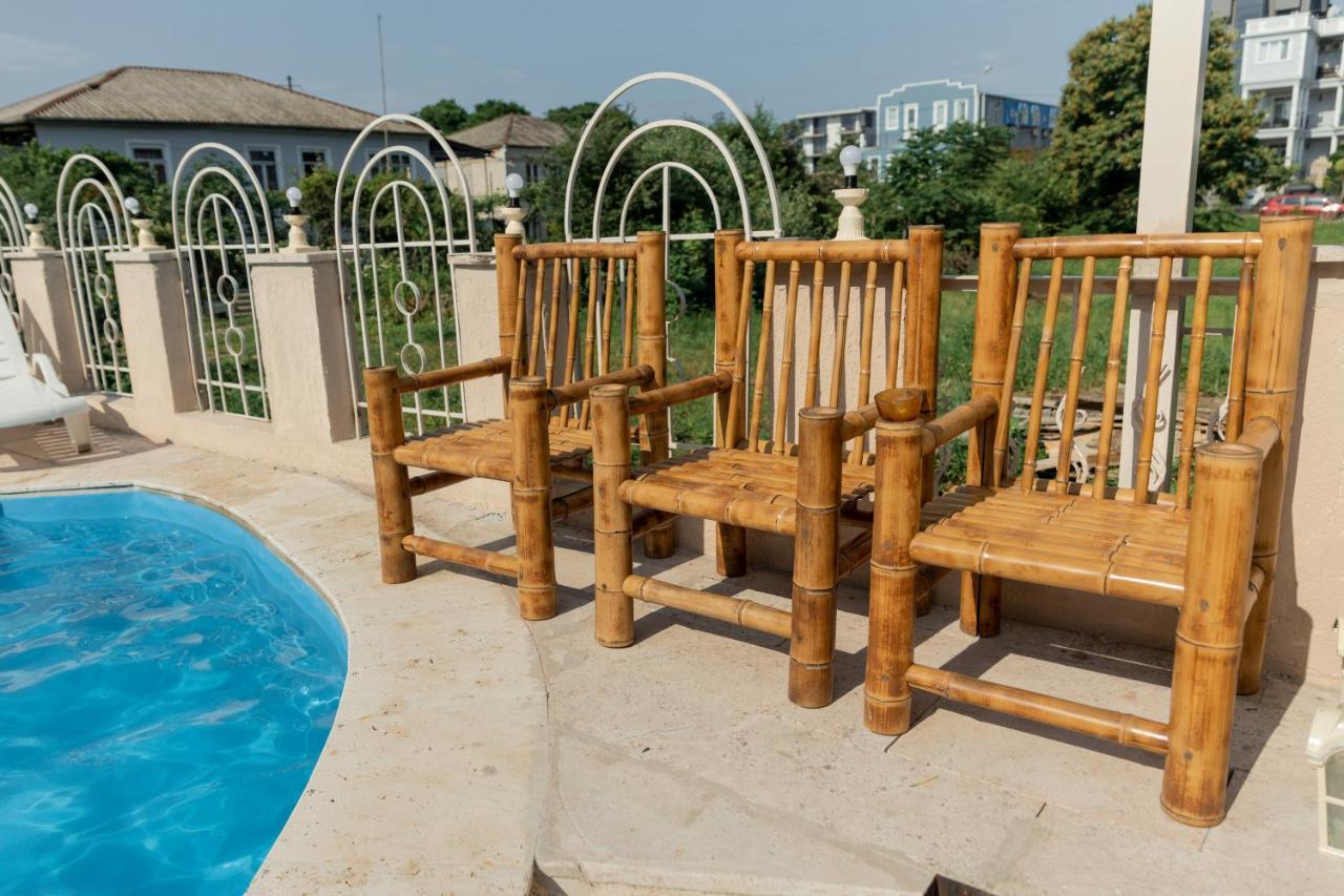Guest House Sofia 코불레티 외부 사진