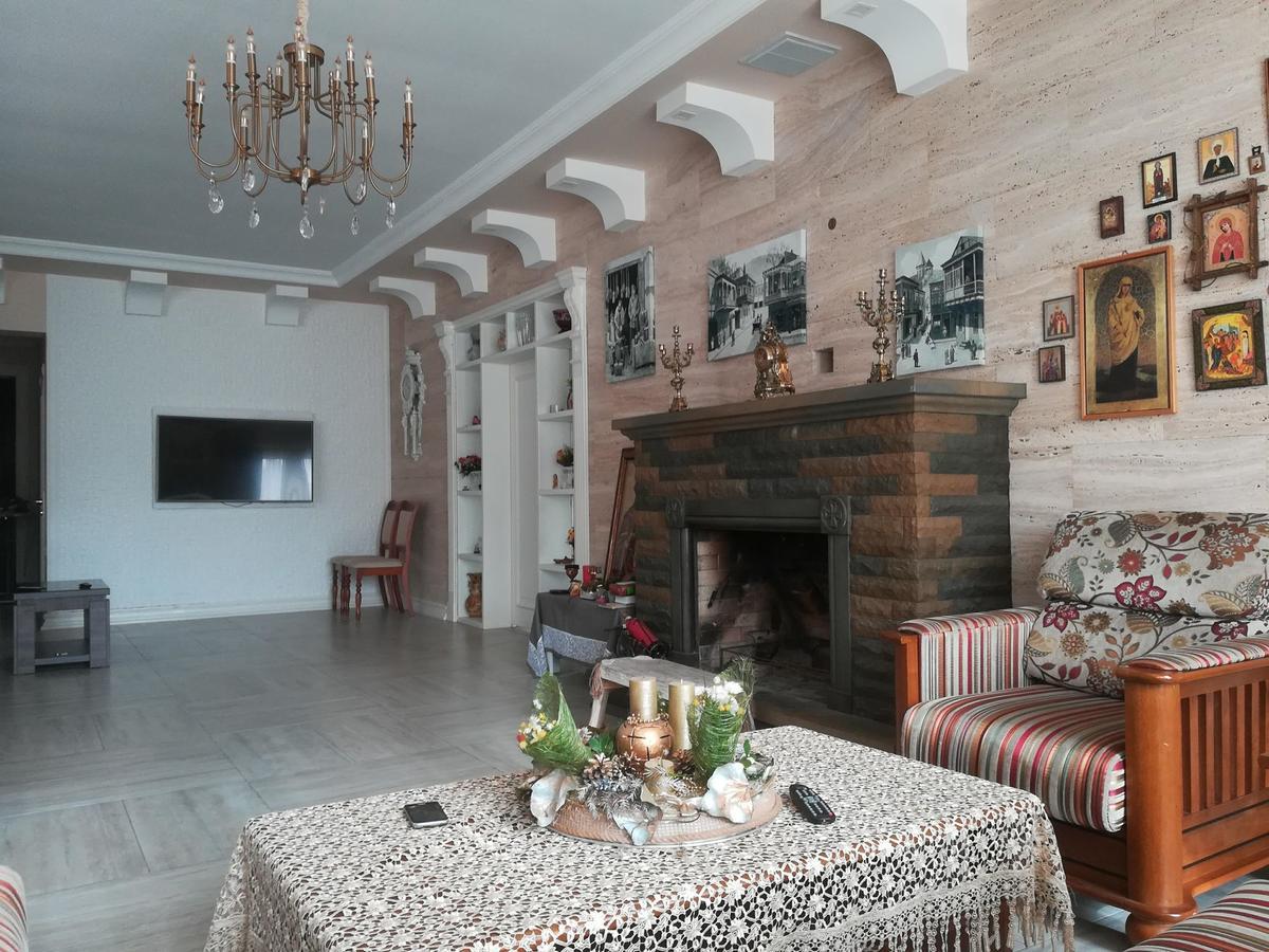 Guest House Sofia 코불레티 외부 사진